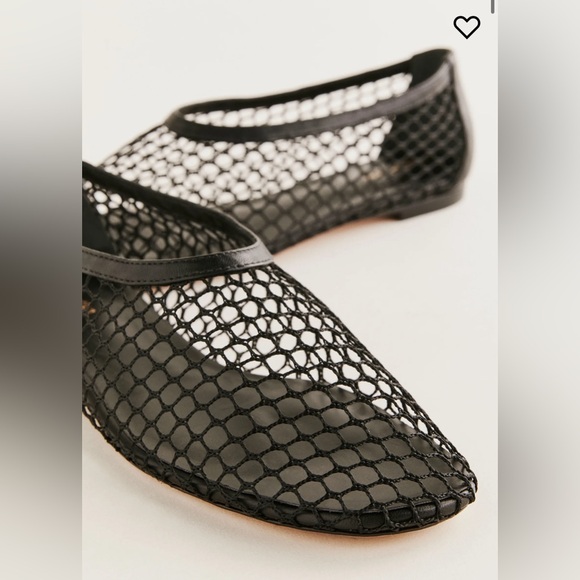 The Reformation Britt Ballet Flat in black - Picture 6 of 11